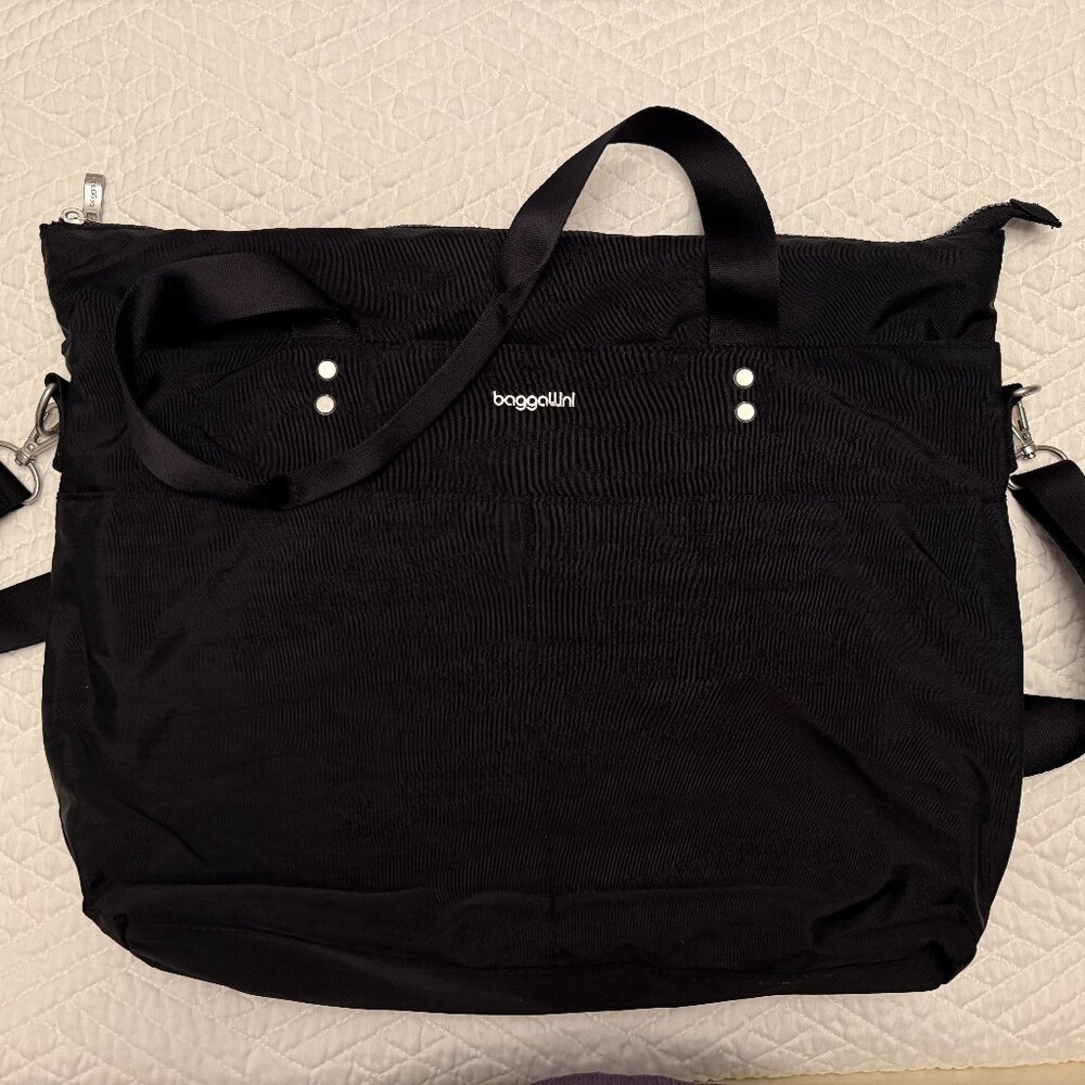 Baggalini Tote Bag, Never Used (No Tags)